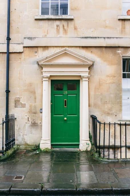 Garden Maisonette In Bath City Centre المظهر الخارجي الصورة